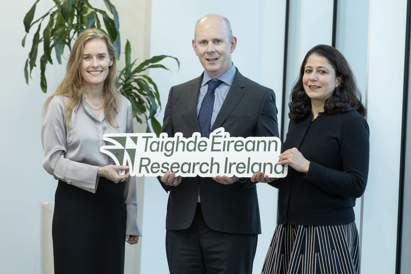Left-right: Dr Stephanie O'Keeffe, CEO Cuan; Dr Diarmuid O'Brien, CEO Research Ireland; and COALESCE awardee, Prof. Roja Fazaeli, School of Law, University of Galway.